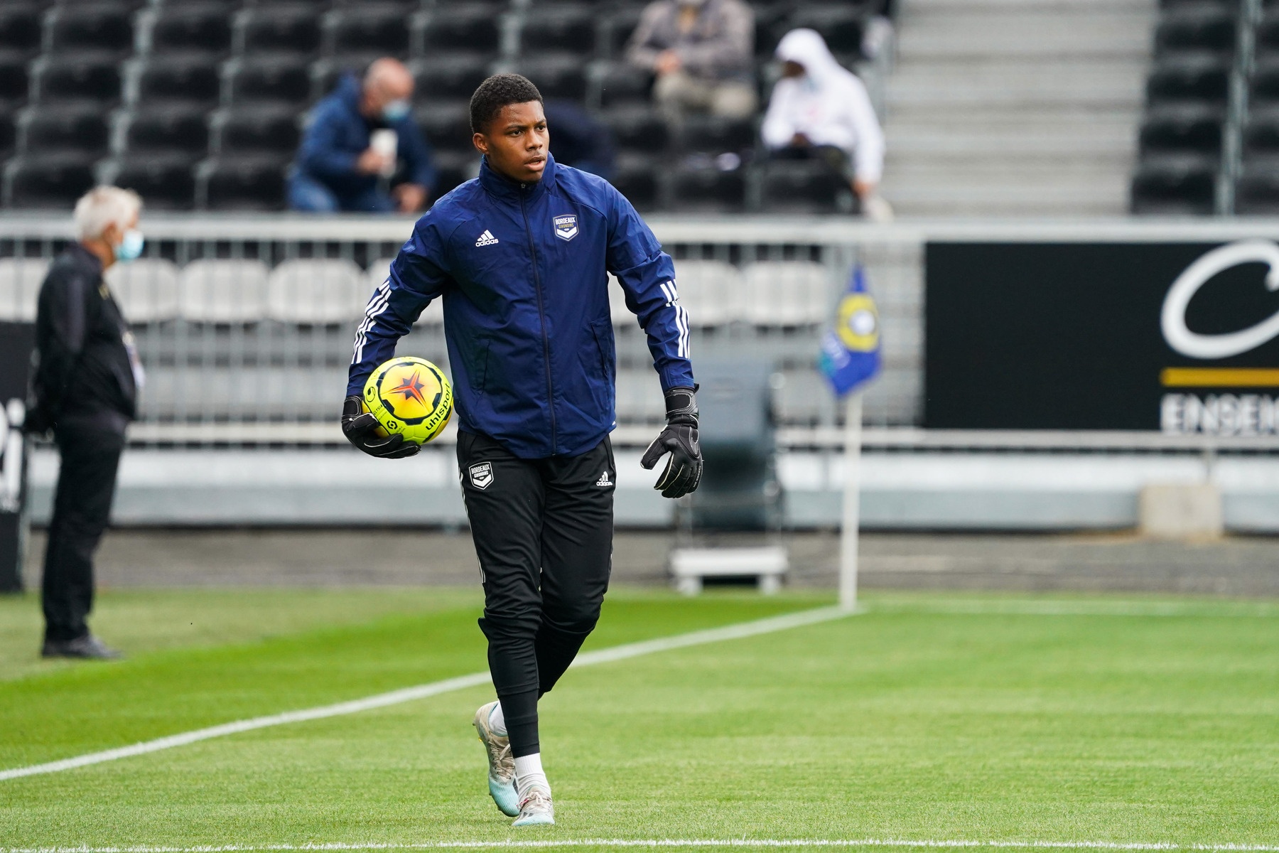 Girondins. Pourquoi Over Mandanda est entré en tant que joueur de champ ?